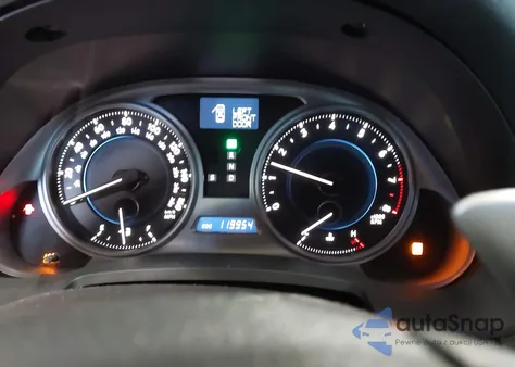 2010 Lexus Is 250 z USA, uszkodzony, nr VIN JTHCF5C21A5044016